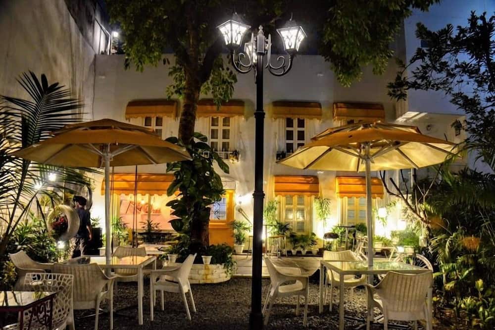 Hotel Stay Banaras