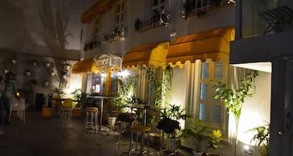 Hotel Stay Banaras