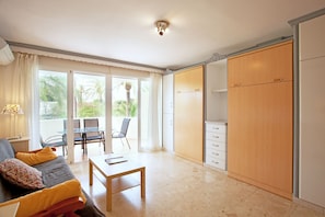 House | Living room