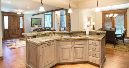 NEW! 9201 - Silver Aspen - Five Bedroom + Loft Luxury Townhome