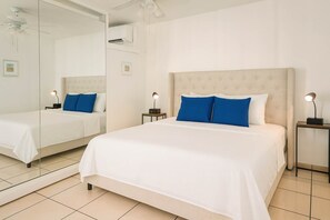 1 室のベッドルーム、デスク、WiFi、ベッドシーツ