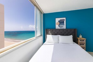 4 室のベッドルーム、旅行用ベビ  ーベッド、WiFi、ベッドシーツ