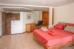 4 bedrooms, iron/ironing board, free WiFi, bed sheets - Ti Rode - Piscine, vue mer et montagne (Les Trois-Îlets)