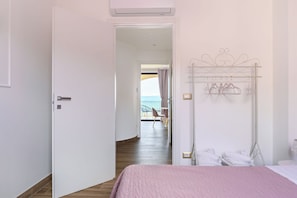 1 slaapkamer, reisbedje, internet, beddengoed