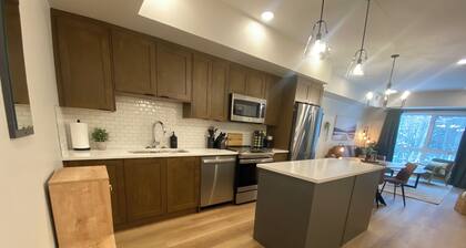 The Emerald Mountain Getaway w/ Pool, hot tub and fitness room.