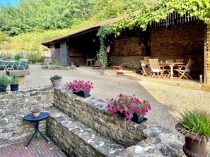 屋外ダイニングエリア