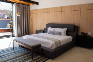 Ropa de cama de alta calidad, colchones Select Comfort y minibar 