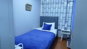 Economy Single Room | Free WiFi