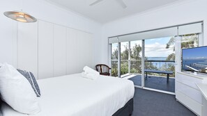 4 camere, ferro/asse da stiro, Wi-Fi gratuito, lenzuola