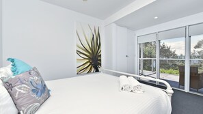 4 habitaciones, tabla de planchar con plancha y wifi gratis