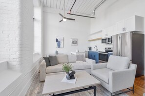 Apartment, 2 Bedrooms | Living area | 40-inch TV with digital channels