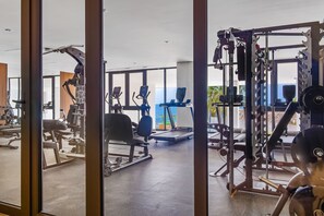 Fitness facility - Cozy oceanview loft with panoramic views, outdoor pool & fitness room (Cruz de Huanacaxtle)