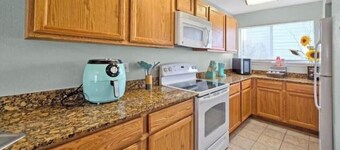 Sandy Bottom-Toes in the Sand! Possibly the best location in Biloxi. BOOK NOW!!!