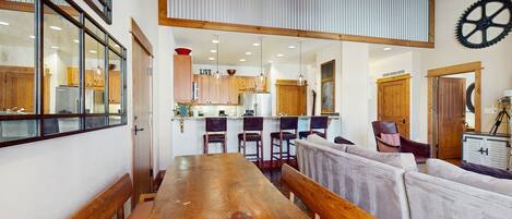 تناول الطعام