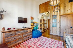 1 sovrum, internet och sängkläder