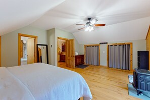 3 habitaciones, internet y ropa de cama