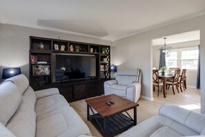 Smart TV, video games, DVD player, video library