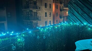 Apartment | Outdoor dining