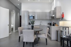 Fridge, microwave, oven