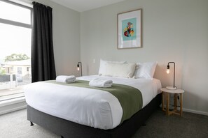 3 quartos, ferros/tábuas de passar roupa, Wi-Fi de cortesia