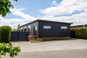 Exterior - Sotally Tober Retreat (Martinborough)