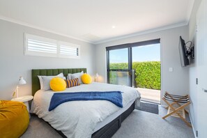 4 多间卧室、熨斗/熨衣板、免费 WiFi、床单