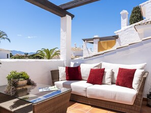 Property grounds - Apartment in Aldea Blanca for 6 persons |Nueva Andalucía (Nueva Andalucía)