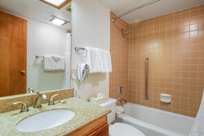 Shower, towels