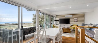 Seatheview with direct foreshore access, stunning views, and modern family comforts.