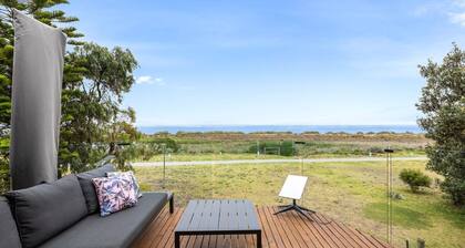 Seatheview with direct foreshore access, stunning views, and modern family comforts.
