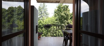 Alby's apartment, in the Motor Valley with private parking