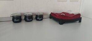 Doccia, asciugacapelli, bidet, asciugamani