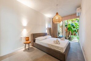 3 slaapkamers, een strijkplank/strijkijzer, wifi, beddengoed