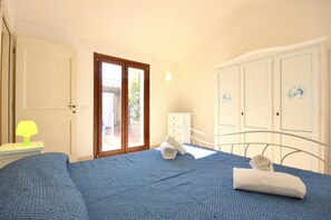 3 habitaciones, cuna de viaje y wifi 