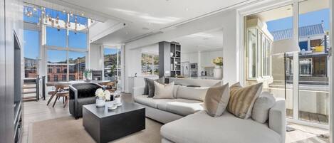 Apartment, Accessible | 3 bedrooms, Internet