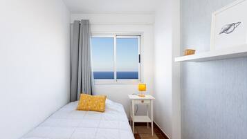 2 bedrooms