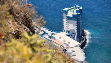 Apartment, Smoking | 2 bedrooms