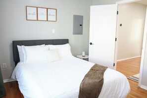 2 soverom, strykejern/-brett, wi-fi (inkludert) og sengetøy