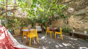 Studio | 1 phòng ngủ