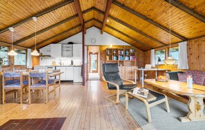 Dining - 3 bedroom beautiful home in Hundested (Hundested)