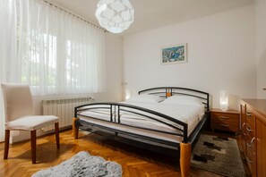 Casa | 5 camere, con arredamento individuale, ferro/asse da stiro