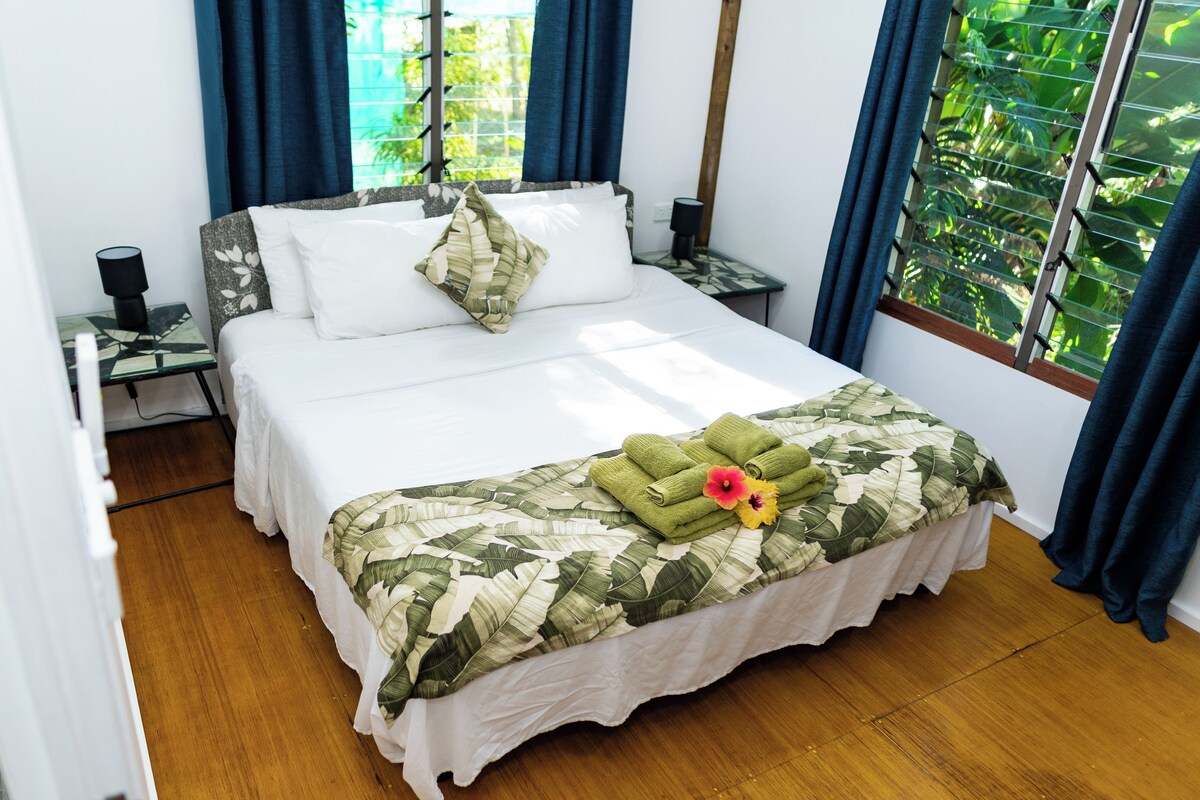 Villa tradicional, varias camas, vista al jardín | Vista desde la habitación