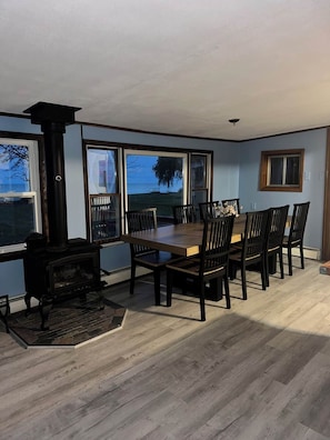Unclassified image, 3 of 18, button - Spacious 4-bedroom house in charming Ransomville with WiFi (Ransomville)
