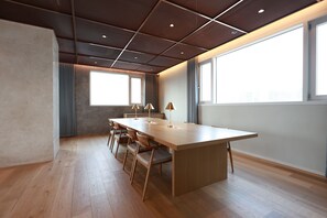 Bar lounge