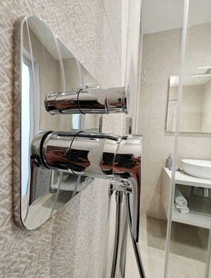 Hair dryer, towels - Blue Pearl 2 bedroom (Il-Qrendi)
