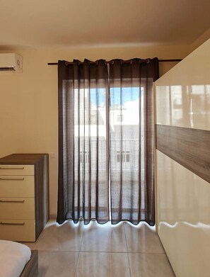 1 Schlafzimmer, Bügeleisen/Bügelbrett, kostenloses WLAN, Bettwäsche