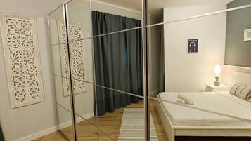 2 Schlafzimmer, Bügeleisen/Bügelbrett, kostenloses WLAN, Bettwäsche