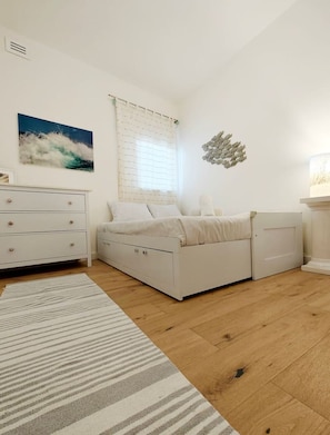 2 habitaciones, tabla de planchar con plancha y wifi gratis 