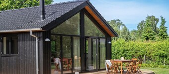 Amazing home in Gilleleje with WiFi