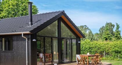 Amazing home in Gilleleje with WiFi